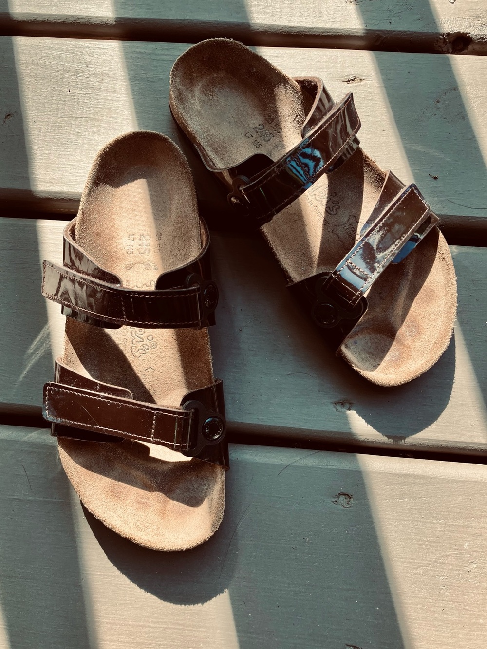 Birki’s by Birkenstock Brown Patent Double-Strap Sandals Size 7 - 7.5 (38)